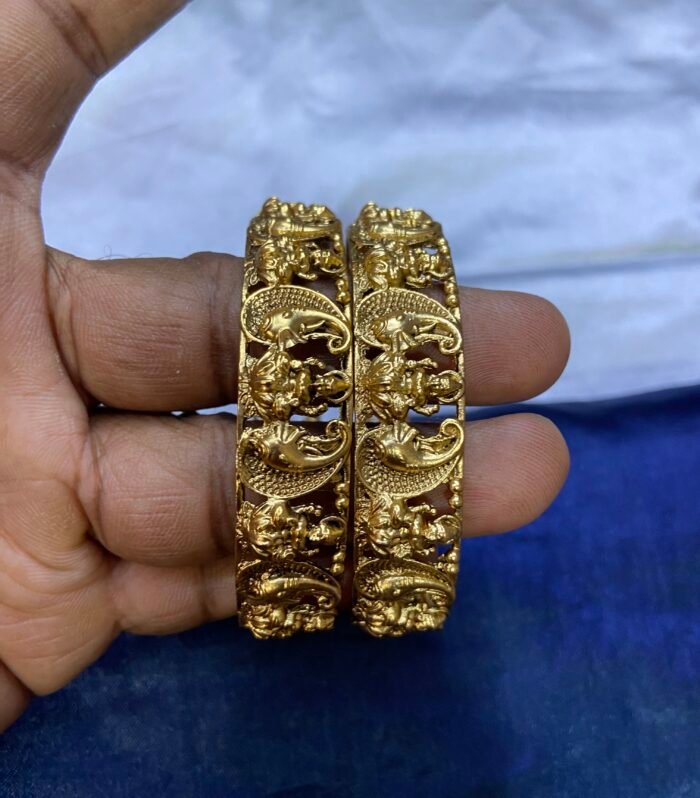 Antique kada Lakshmi with elephant bangle