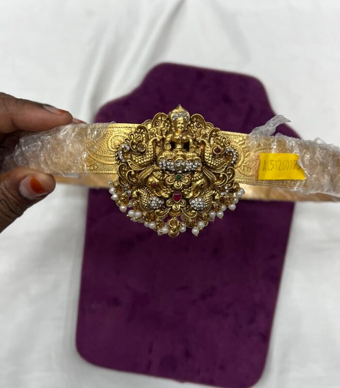 Lakshmi Single Pendent AD stone Hipbelt