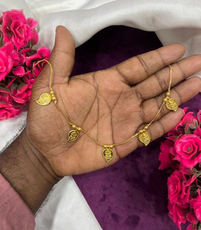 Simple Chain with Hanging Mango chams