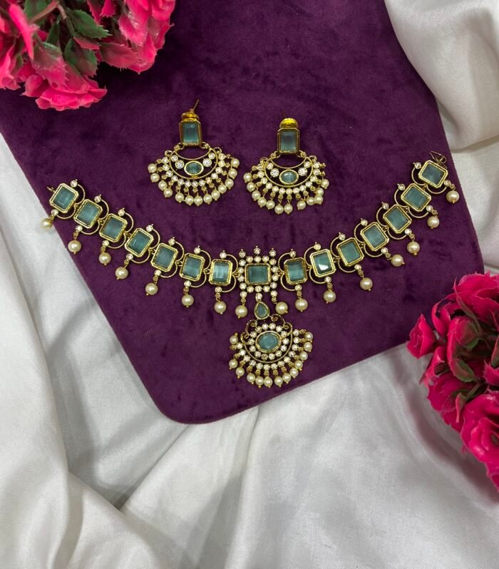 The Best Necklace For Traditional Wear