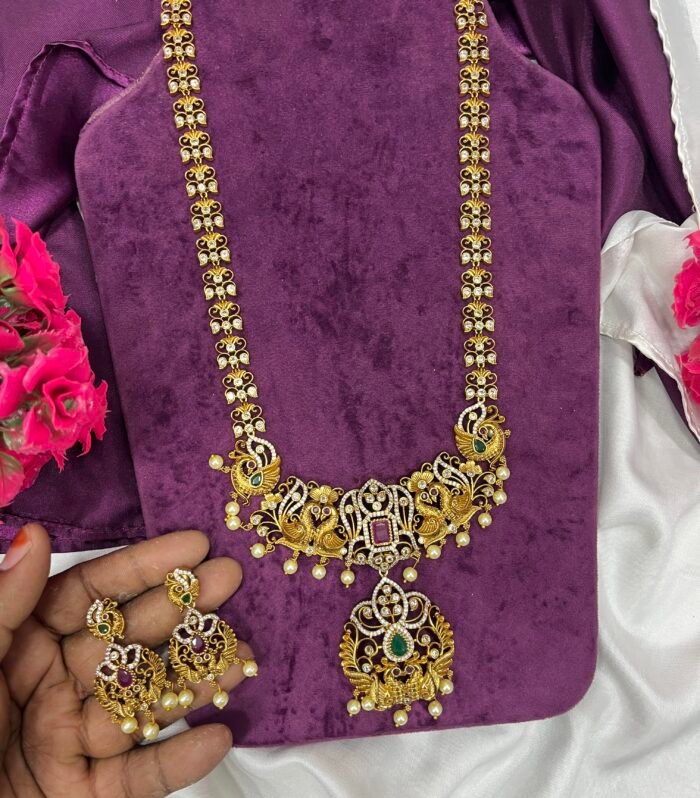 Non Goddess Antique Haram Premium Quality It Looks pattu saree perfectly