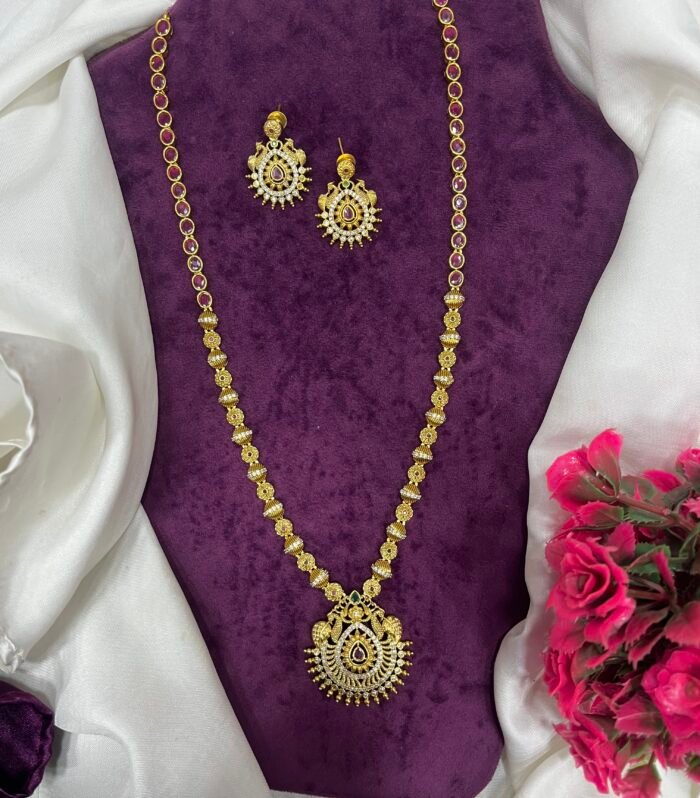 Non Idol Real Kemp Haram with Unique Earing