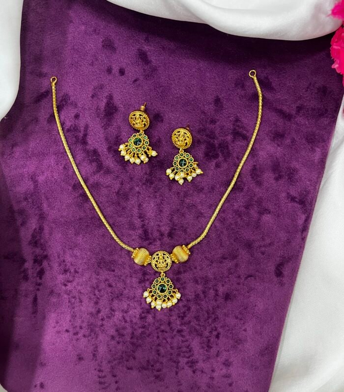 Simple Attigai Lakshmi Design