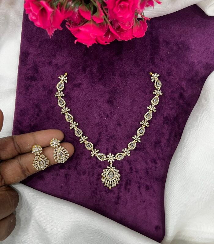 AD stones necklace matt Finish