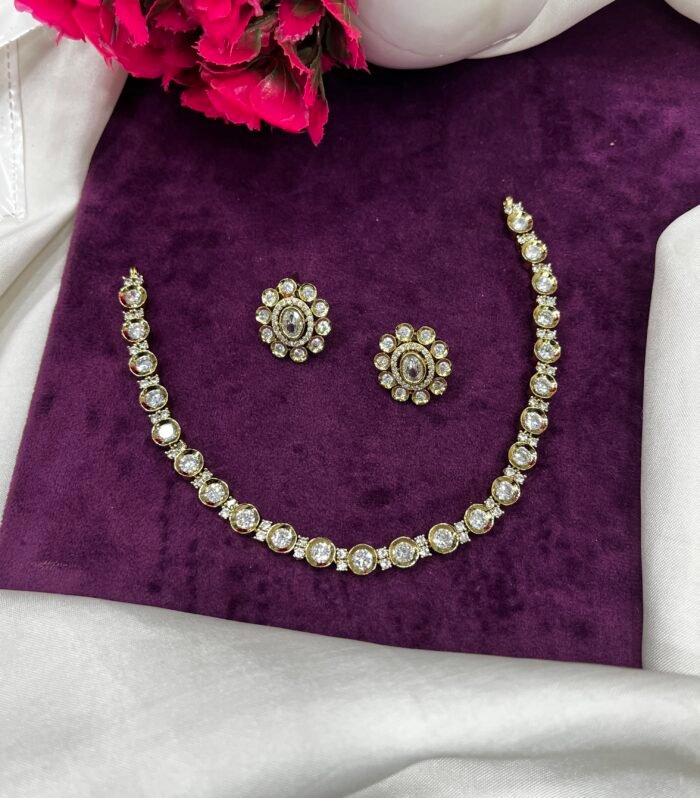 Pretty Necklace suits For Western Dress