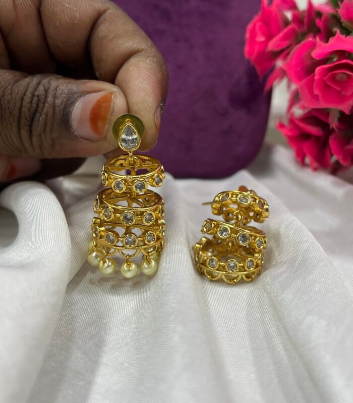 Step Jhumka Matt Finish