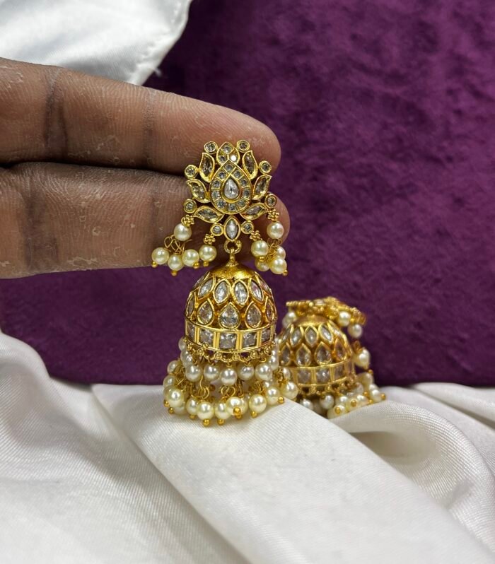 Lotus Real Kemp Gutta pusalu design Jhumka