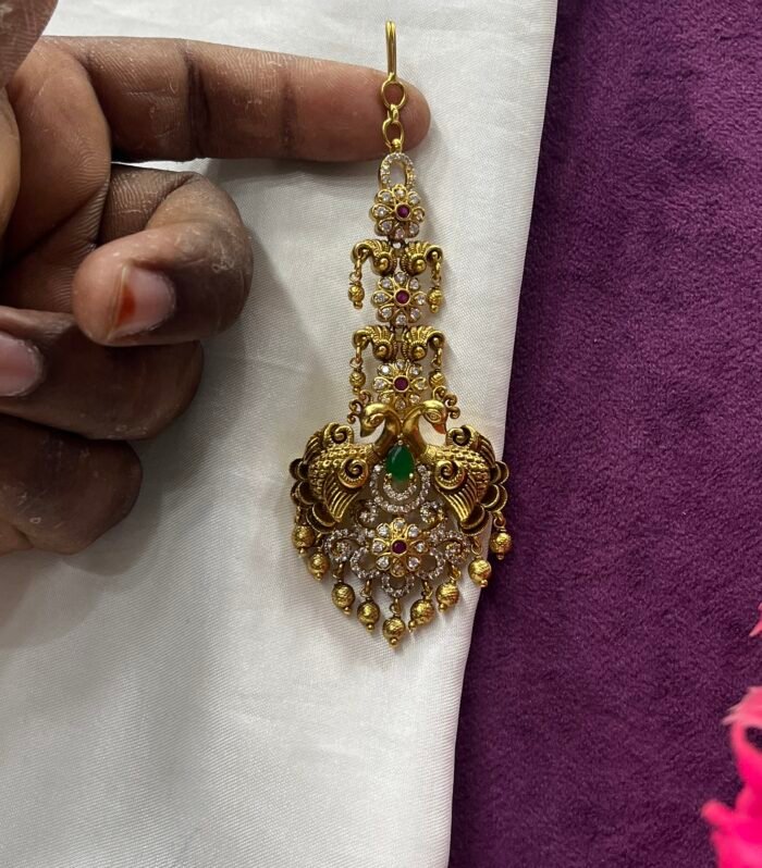 Non Idol 3D Peacock design brass made