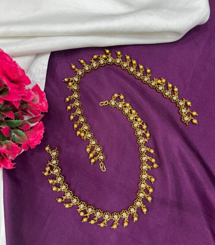 Antique the unique one anklet size 10-11
